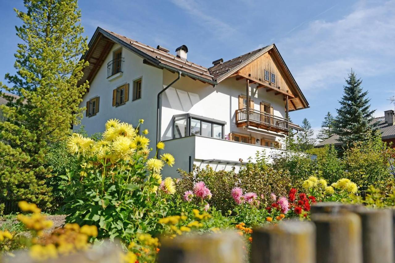 Appartments Markus Kofler Sexten Pokoj fotografie